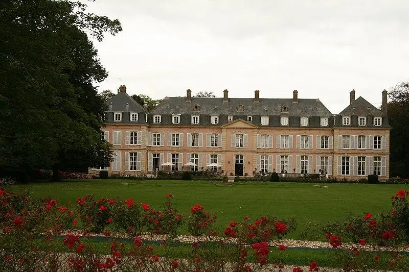 Picture of Sassetot Castle - JacoNed - © Creative Commons (https://creativecommons.org/licenses/by-sa/4.0/deed.fr)