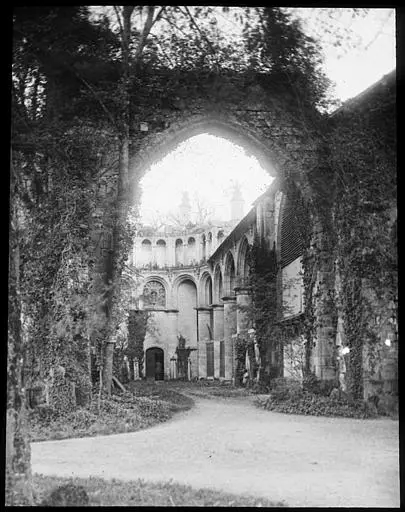 Picture of Former abbey (also in the commune of Thérouldville) - POP Plateforme Ouverte du Patrimoine / Base Mérimée - © Ministère de la Culture (France), Médiathèque du patrimoine et de la photographie, diffusion RMN-GP