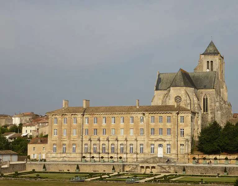 Picture of Former royal abbey Notre-Dame - Martpan - © Creative Commons (https://creativecommons.org/licenses/by-sa/4.0/deed.fr)