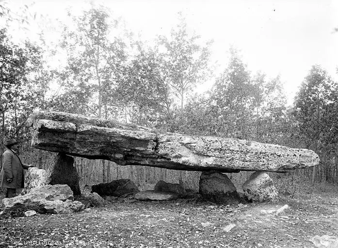Foto de Dolmen dice que la piedra pesa - Auteur inconnu - © Creative Commons (https://creativecommons.org/licenses/by-sa/4.0/deed.fr)