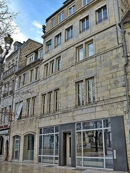 Foto de Hogar - JGS25 - © Creative Commons (https://creativecommons.org/licenses/by-sa/4.0/deed.fr)