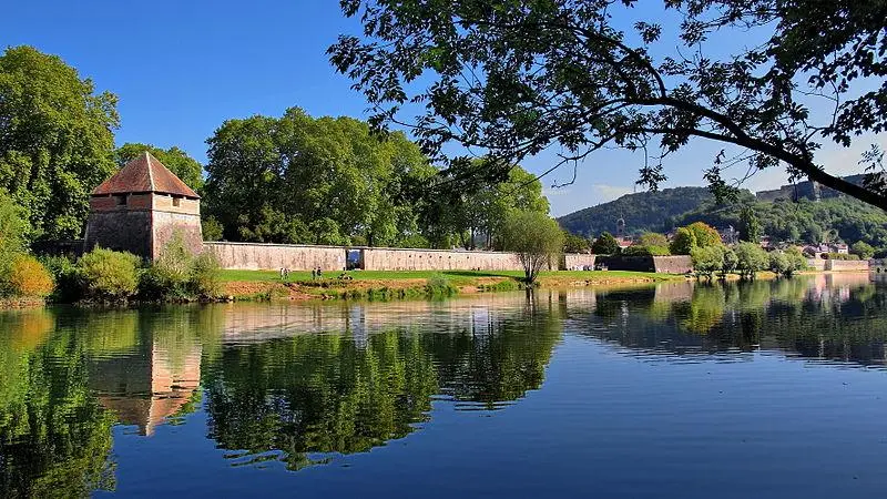 Foto de Vauban (viejas) murallas - JGS25 - © Creative Commons (https://creativecommons.org/licenses/by-sa/4.0/deed.fr)
