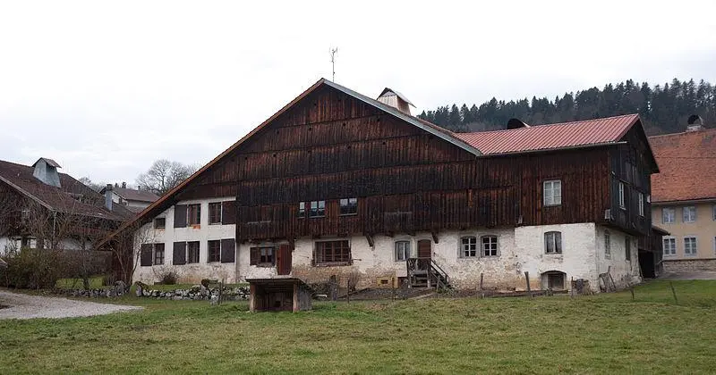 Foto von Bauernhof - Ludovic Péron - © Creative Commons (https://creativecommons.org/licenses/by-sa/4.0/deed.fr)
