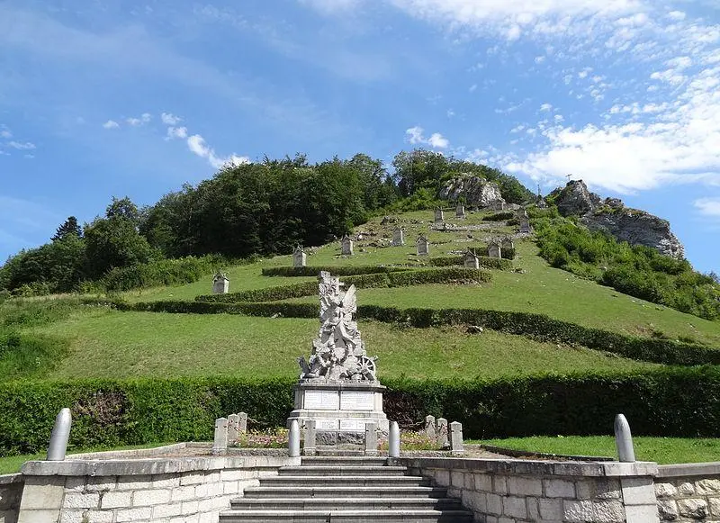 Foto de Mont-Calvary de Sombacour (también en la comuna de los usuarios de bians) - Ordifana75 - © Creative Commons (https://creativecommons.org/licenses/by-sa/4.0/deed.fr)
