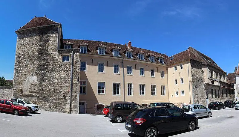 Foto de Convento carmelita de Dole - Chabe01 - © Creative Commons (https://creativecommons.org/licenses/by-sa/4.0/deed.fr)