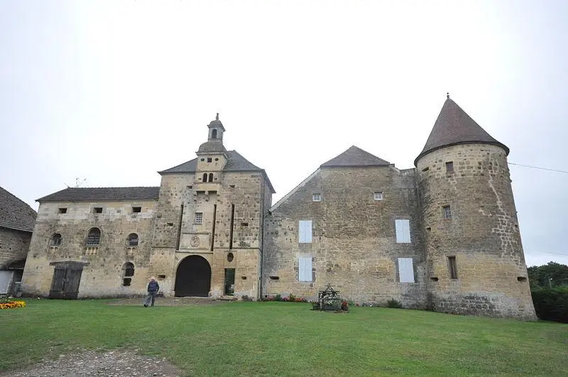 Foto de Castillo - Remi Mathis - © Creative Commons (https://creativecommons.org/licenses/by-sa/4.0/deed.fr)
