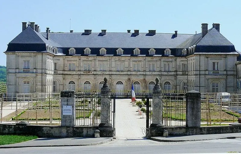 Foto de Castillo - MOSSOT - © Creative Commons (https://creativecommons.org/licenses/by-sa/4.0/deed.fr)