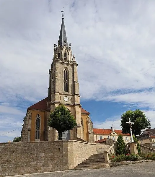 Foto von Saint-Georges Kirche - Jean de l'Auxois - © Creative Commons (https://creativecommons.org/licenses/by-sa/4.0/deed.fr)