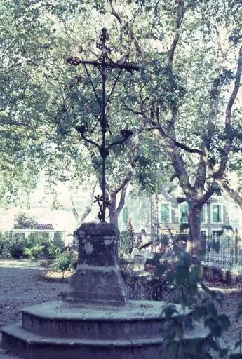 Foto di Croce di ferro - POP Plateforme Ouverte du Patrimoine / Base Mérimée - © Monuments Historiques