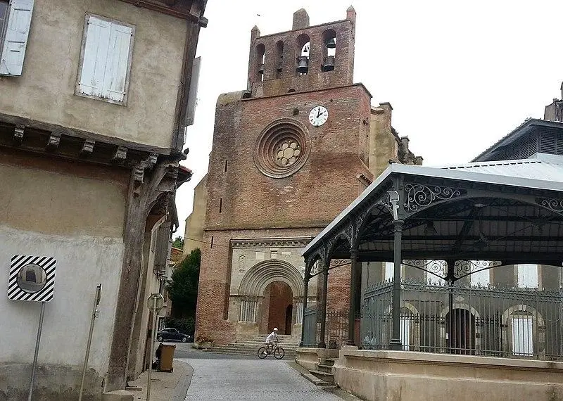 Foto di Chiesa di Saint-Saturnin - Gilles Guillamot - © Creative Commons (https://creativecommons.org/licenses/by-sa/4.0/deed.fr)