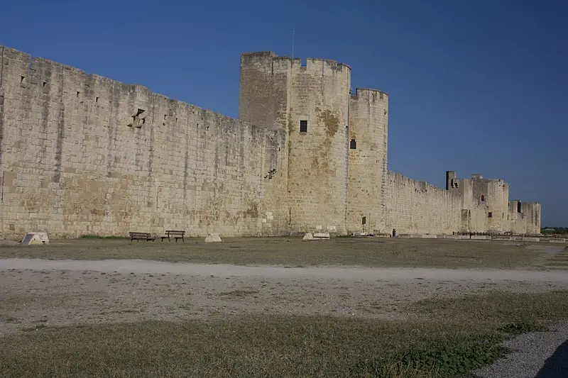 Foto di Bastioni - Daniel VILLAFRUELA. - © Creative Commons (https://creativecommons.org/licenses/by-sa/4.0/deed.fr)