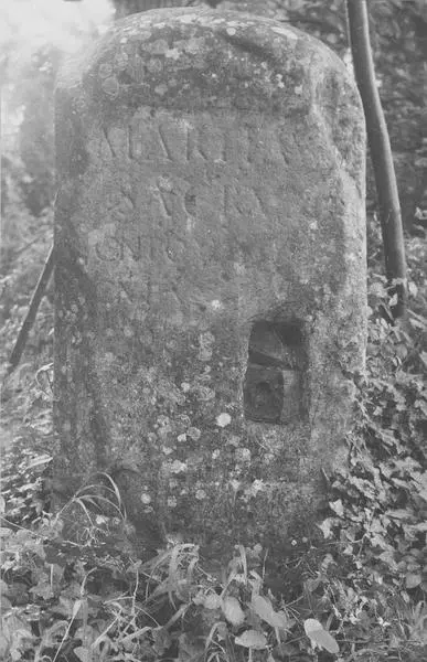 Picture of Ancient funeral steles - POP Plateforme Ouverte du Patrimoine / Base Mérimée - © Ministère de la Culture (France), Médiathèque du patrimoine et de la photographie (objets mobiliers), tous droits réservés