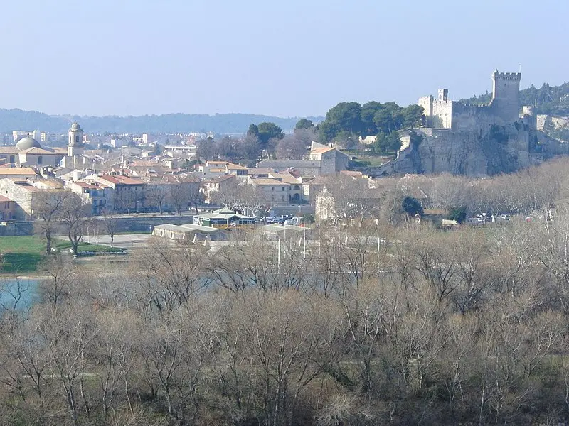 Foto von Schloss - Eponimm - © Creative Commons (https://creativecommons.org/licenses/by-sa/4.0/deed.fr)