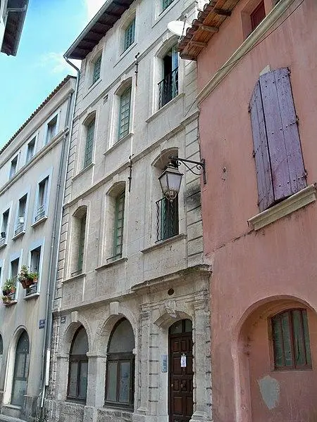 Foto de Edificio - Véronique PAGNIER - © Creative Commons (https://creativecommons.org/licenses/by-sa/4.0/deed.fr)