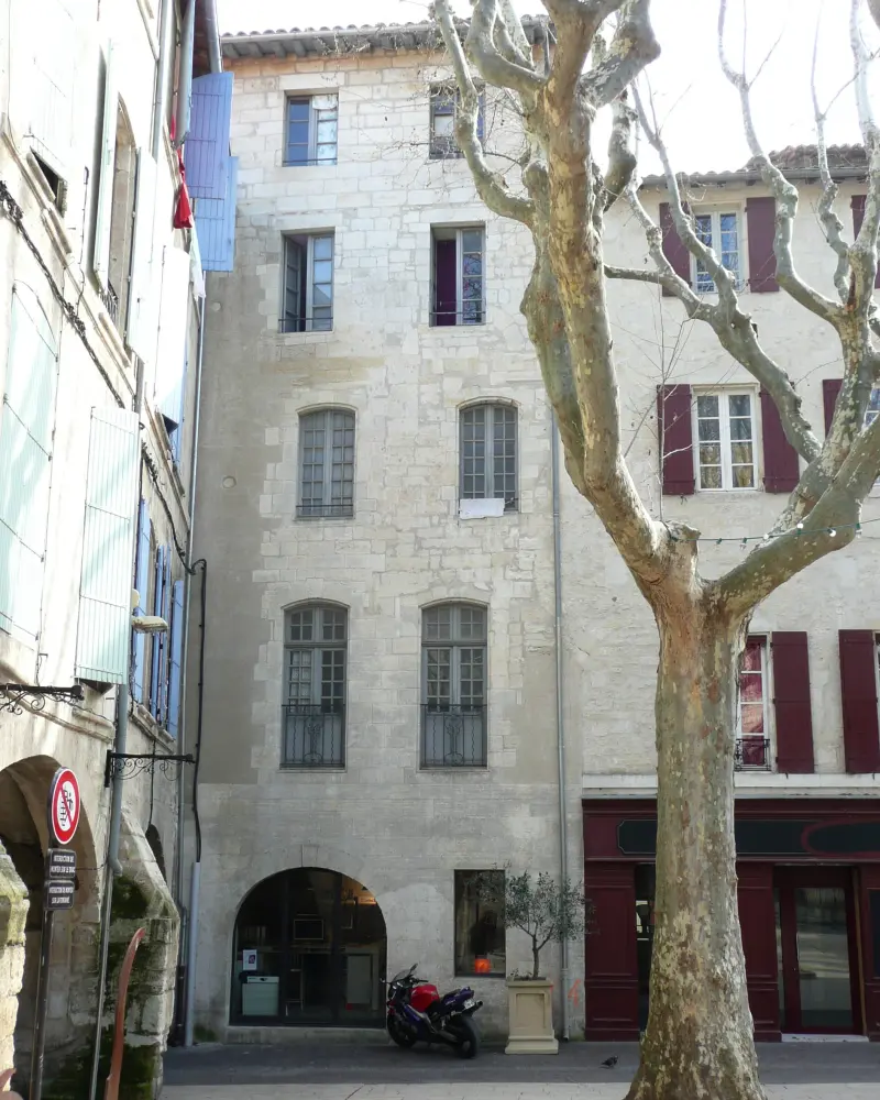 Foto von Heim - Sous licence Creative Commons (https://creativecommons.org/licenses/by-sa/4.0/deed.fr) - Par Finoskov - © Creative Commons (https://creativecommons.org/licenses/by-sa/4.0/deed.fr)