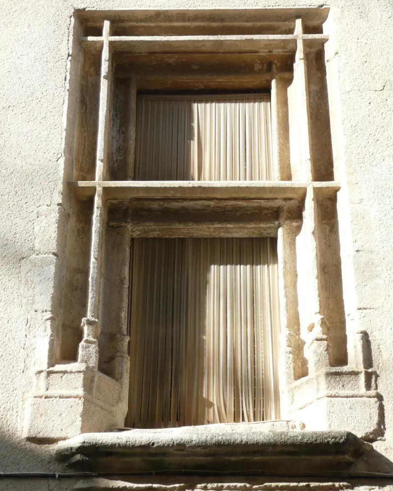 Foto de Hogar - Sous licence Creative Commons (https://creativecommons.org/licenses/by-sa/4.0/deed.fr) - Par Finoskov - © Creative Commons (https://creativecommons.org/licenses/by-sa/4.0/deed.fr)