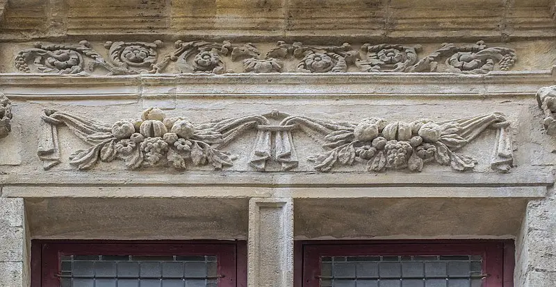 Foto von Das Hotel sagt das Kathedrale -Presbyterium - Krzysztof Golik - © Creative Commons (https://creativecommons.org/licenses/by-sa/4.0/deed.fr)