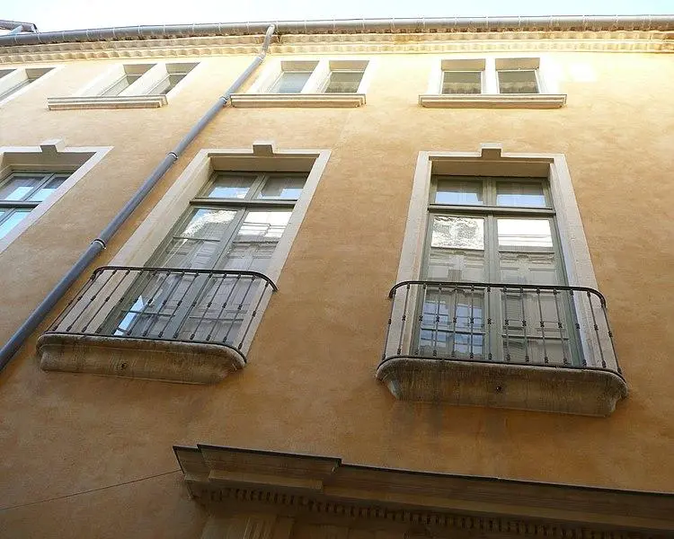 Foto de Novi Hotel Caveirac o Darfler - Finoskov - © Creative Commons (https://creativecommons.org/licenses/by-sa/4.0/deed.fr)