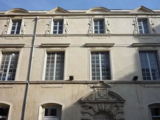 Foto de Edificio, dice el Hotel de Chazel - Un naturaliste du Midi - © Creative Commons (https://creativecommons.org/licenses/by-sa/4.0/deed.fr)