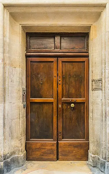 Foto di Casa - Krzysztof Golik - © Creative Commons (https://creativecommons.org/licenses/by-sa/4.0/deed.fr)