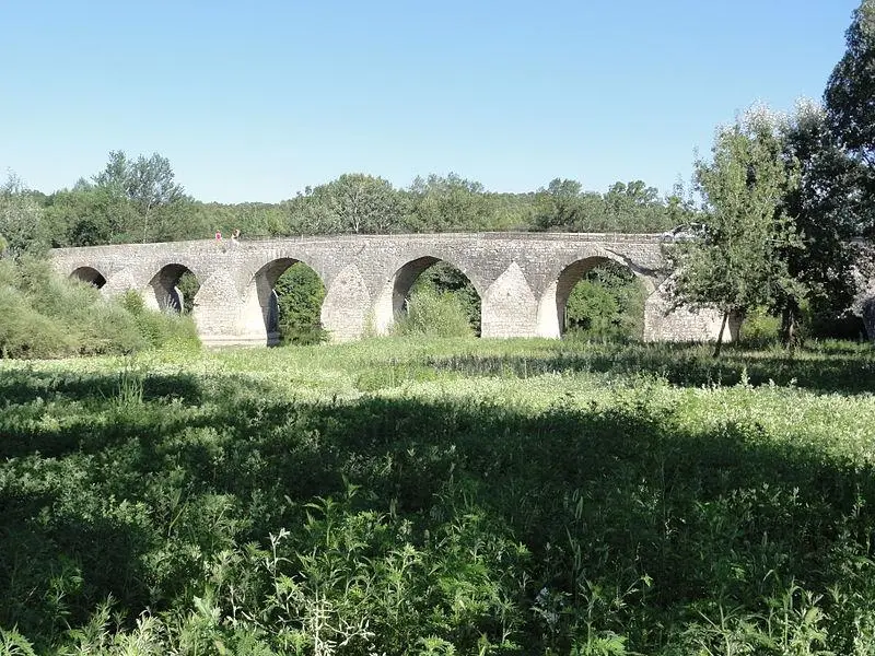 Foto de Puente de Charles-Martel sobre el Cèze - LimoWreck - © Creative Commons (https://creativecommons.org/licenses/by-sa/4.0/deed.fr)