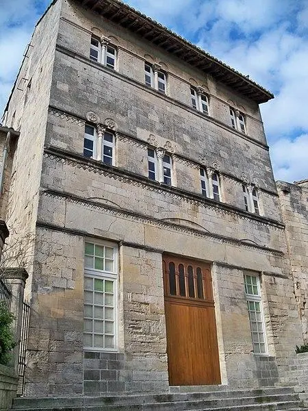 Foto von Romanesque Haus - Véronique PAGNIER - © Creative Commons (https://creativecommons.org/licenses/by-sa/4.0/deed.fr)