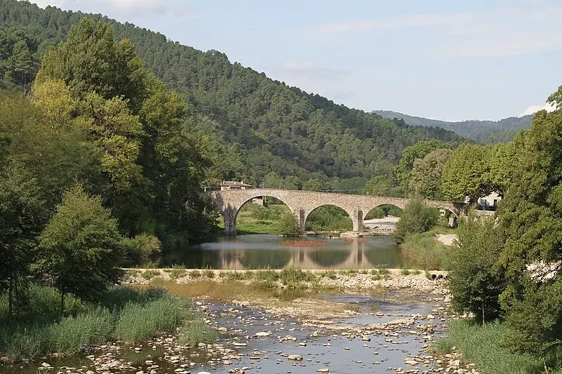 Foto di Bridge Gardon - Georges Seguin (Okki) - © Creative Commons (https://creativecommons.org/licenses/by-sa/4.0/deed.fr)