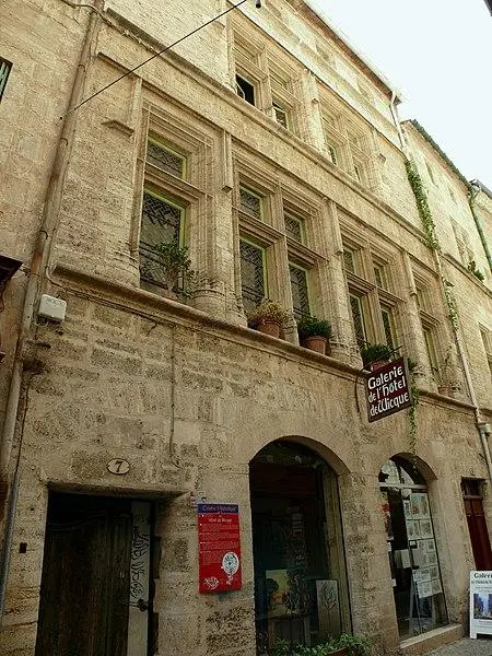 Foto von Wicque Hotel - MOSSOT - © Creative Commons (https://creativecommons.org/licenses/by-sa/4.0/deed.fr)