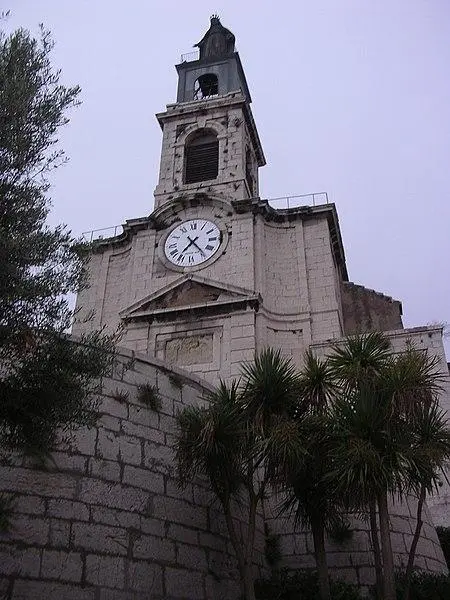 Photo de Eglise décanale Saint-Louis - Sainte-Rose - © Creative Commons (https://creativecommons.org/licenses/by-sa/4.0/deed.fr)