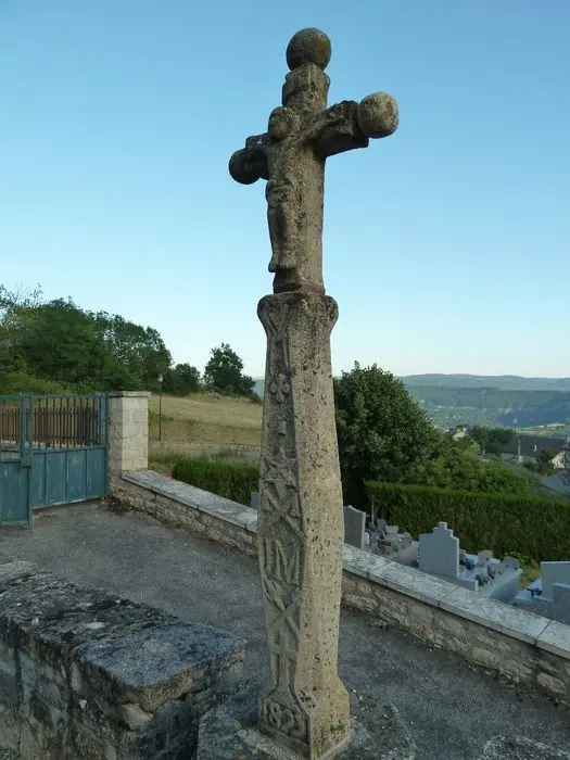 Foto de Cruz de piedra - POP Plateforme Ouverte du Patrimoine / Base Mérimée - © Ministère de la Culture (France), Direction régionale des affaires culturelles d’Occitanie – Tous droits réservés