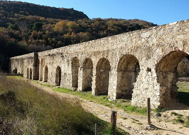 Foto von Pont-aqueduc sur l'Ally - Palauenc05 - © Creative Commons (https://creativecommons.org/licenses/by-sa/4.0/deed.fr)