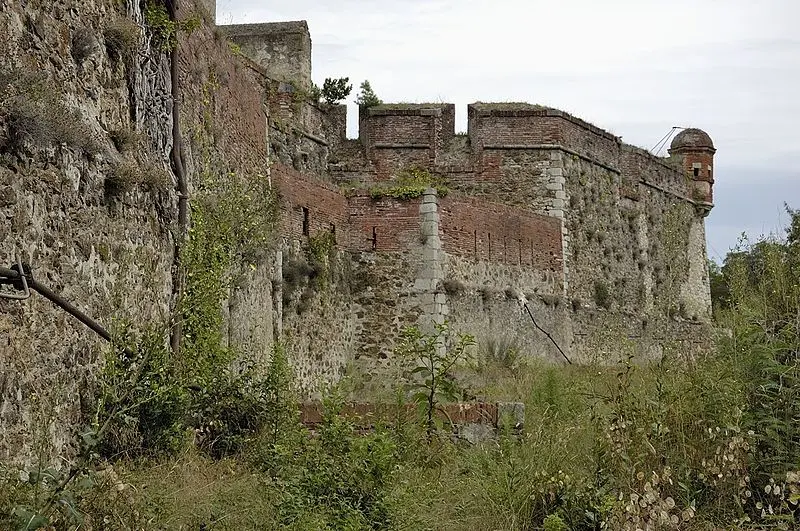 Foto di Fort-le-bains - Doronenko - © Creative Commons (https://creativecommons.org/licenses/by-sa/4.0/deed.fr)