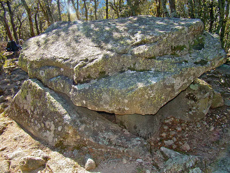 Picture of Dolmen - El Caro - © Creative Commons (https://creativecommons.org/licenses/by-sa/4.0/deed.fr)