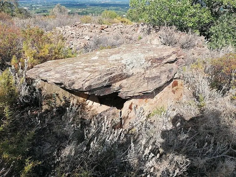 Foto von Dolmen sagt die Caixeta - Pmic38 - © Creative Commons (https://creativecommons.org/licenses/by-sa/4.0/deed.fr)