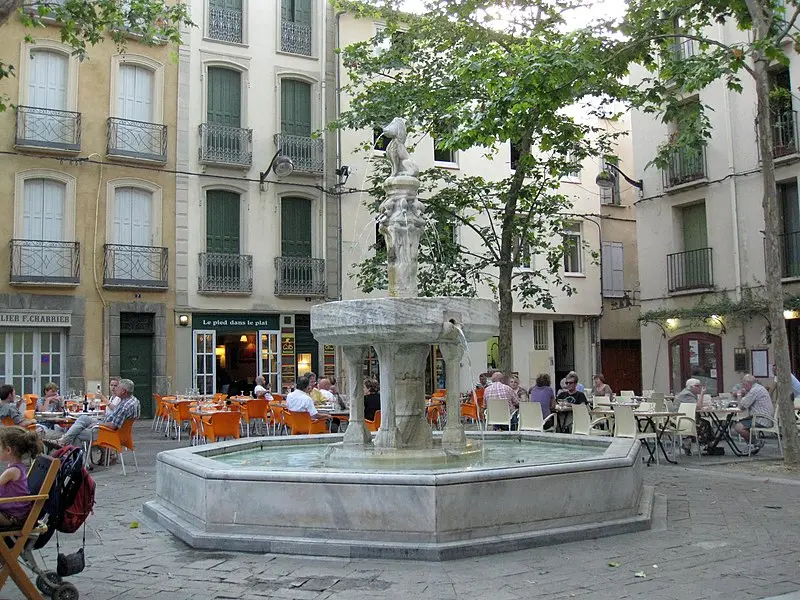 Foto von Öffentlicher Brunnen von Nou Raigts - Enfo - © Creative Commons (https://creativecommons.org/licenses/by-sa/4.0/deed.fr)