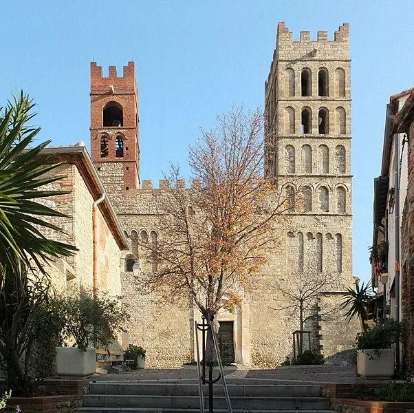 Foto von Sainte-Eulalie Church (alte Kathedrale) - Palauenc05 - © Creative Commons (https://creativecommons.org/licenses/by-sa/4.0/deed.fr)