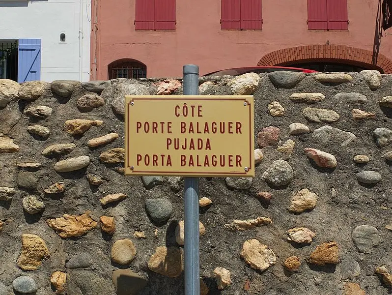 Foto di Porta balagué e bastone contiguo - Palauenc05 - © Creative Commons (https://creativecommons.org/licenses/by-sa/4.0/deed.fr)