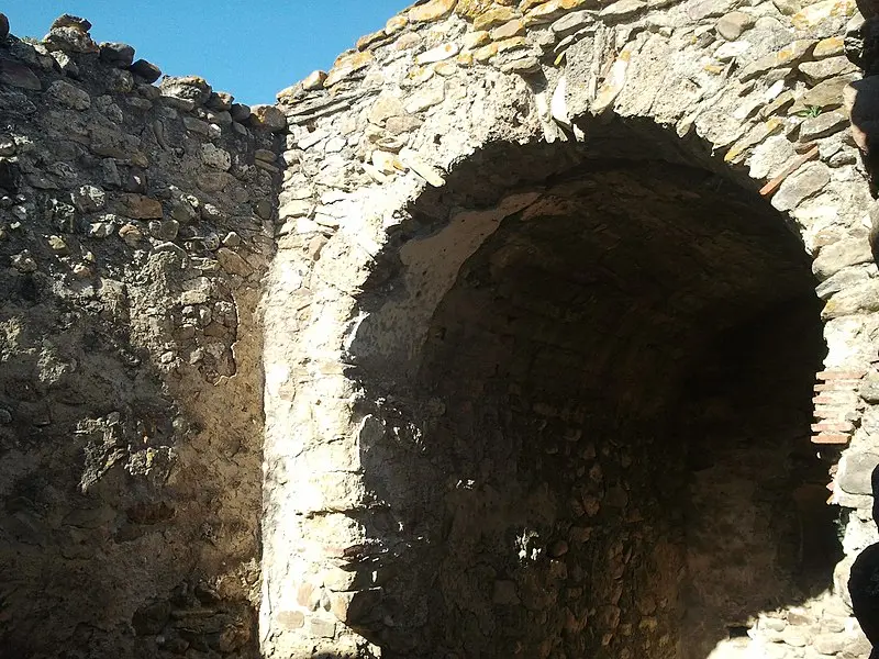 Picture of Remains of the Saint-Vincent Chapel - Fabricio Cardenas - © Creative Commons (https://creativecommons.org/licenses/by-sa/4.0/deed.fr)