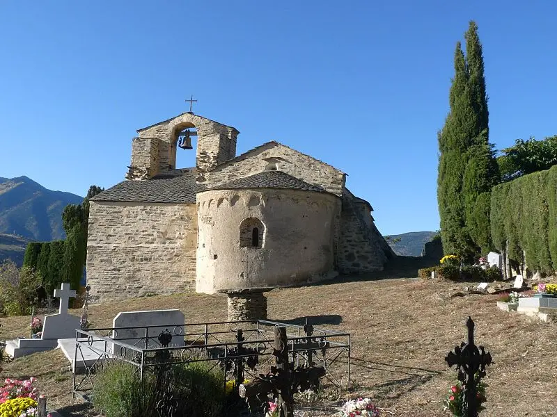 Foto von Saint-Julien- und Sandbasilisse-Kirche - Jack ma - © Creative Commons (https://creativecommons.org/licenses/by-sa/4.0/deed.fr)