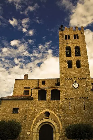 Foto von Pfarrkirche Sainte-Eulalie und Sainte-Julie - Meria z Geoian - © Creative Commons (https://creativecommons.org/licenses/by-sa/4.0/deed.fr)