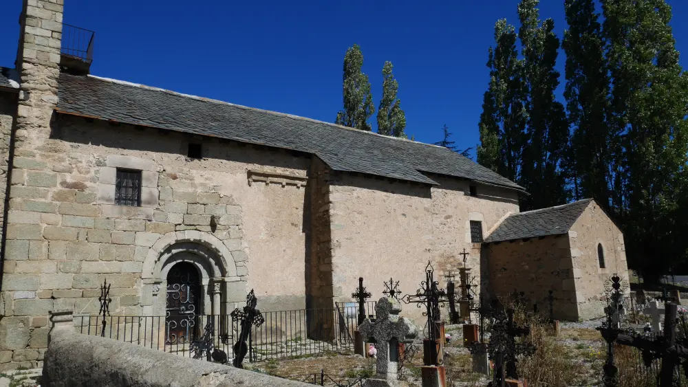 Foto de Iglesia de Via - Sous licence Creative Commons (https://creativecommons.org/licenses/by-sa/4.0/deed.fr) - Par Moleskine - © Creative Commons (https://creativecommons.org/licenses/by-sa/4.0/deed.fr)