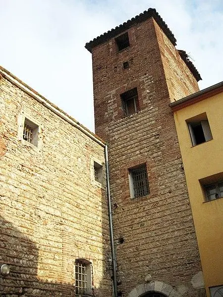 Photo de Ancien couvent Sainte-Claire - Enfo - © Creative Commons (https://creativecommons.org/licenses/by-sa/4.0/deed.fr)