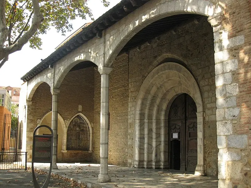 Foto di Chiesa di Saint-Jacques - Enfo - © Creative Commons (https://creativecommons.org/licenses/by-sa/4.0/deed.fr)