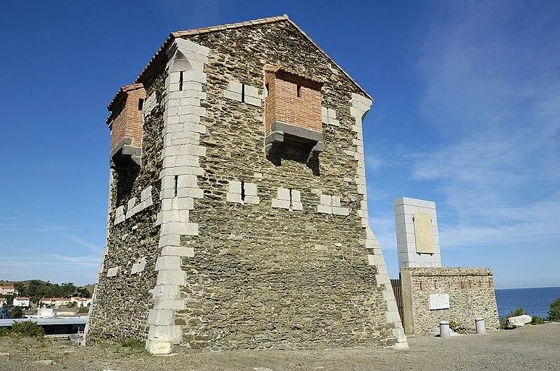 Foto von Redoute Béar - Doronenko - © Creative Commons (https://creativecommons.org/licenses/by-sa/4.0/deed.fr)