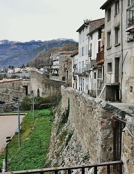 Foto von Walls - Alberto-g-rovi - © Creative Commons (https://creativecommons.org/licenses/by-sa/4.0/deed.fr)