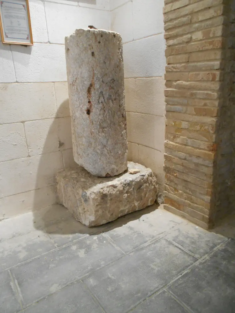 Foto von Meilenstein - Sous licence Creative Commons (https://creativecommons.org/licenses/by-sa/4.0/deed.fr) - Par Claudefà - © Creative Commons (https://creativecommons.org/licenses/by-sa/4.0/deed.fr)