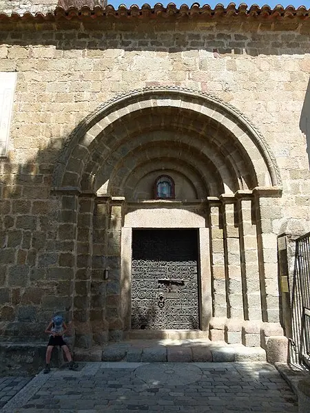 Foto di Chiesa di Sainte-Marie - Jordiipa (talk) - © Creative Commons (https://creativecommons.org/licenses/by-sa/4.0/deed.fr)