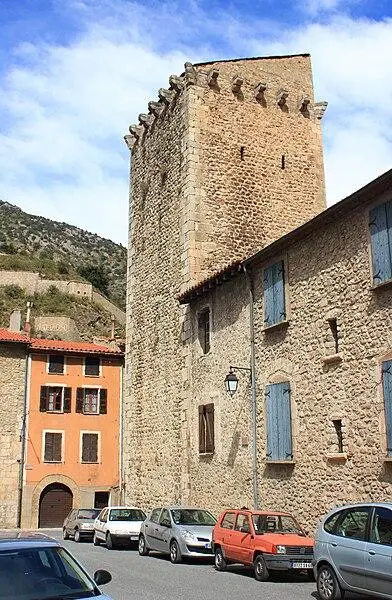 Picture of Former hospital - Devisme.alain - © Creative Commons (https://creativecommons.org/licenses/by-sa/4.0/deed.fr)