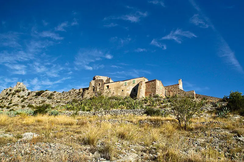 Foto von Notre-Dame-de-pène Hermitage - Meria z Geoian - © Creative Commons (https://creativecommons.org/licenses/by-sa/4.0/deed.fr)