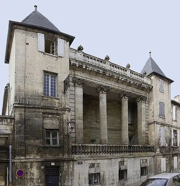 Foto di Bardine Hotel - JLPC - © Creative Commons (https://creativecommons.org/licenses/by-sa/4.0/deed.fr)